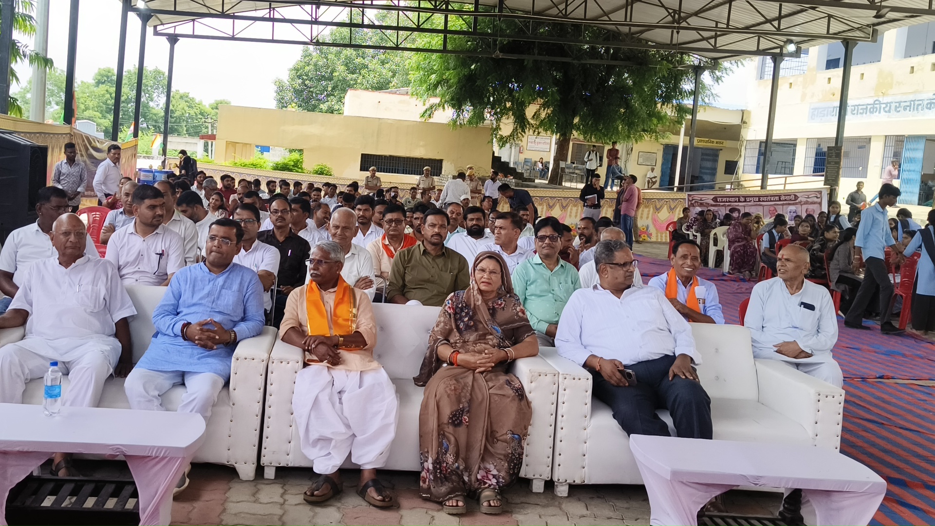 विभाजन की विभीषिका को किया याद, सलूम्बर में गूंजा राष्ट्रीय एकता का संदेश स्मृति दिवस पर विद्यार्थियों ने दी भावपूर्ण प्रस्तुतियां, दिवंगतों को मौन रखकर श्रद्धांजलि